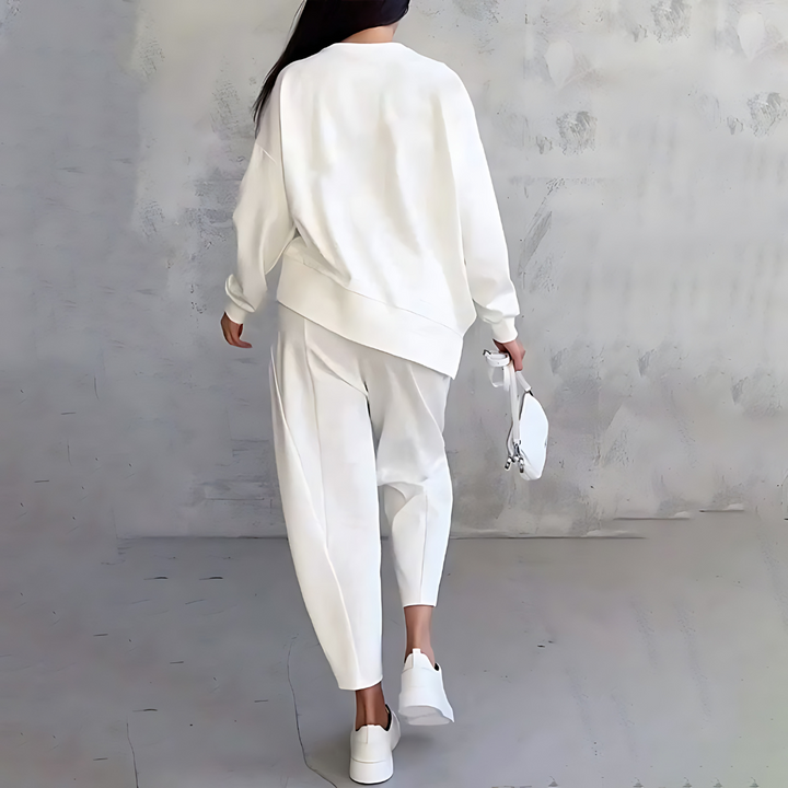 ISABEAU | Cozy Two-Piece Outfit