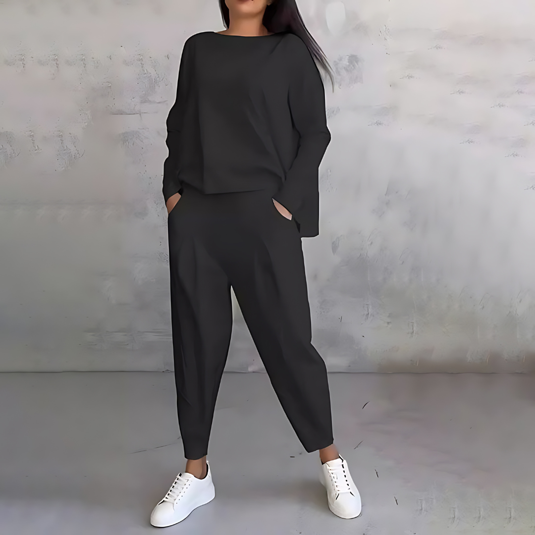 ISABEAU | Cozy Two-Piece Outfit
