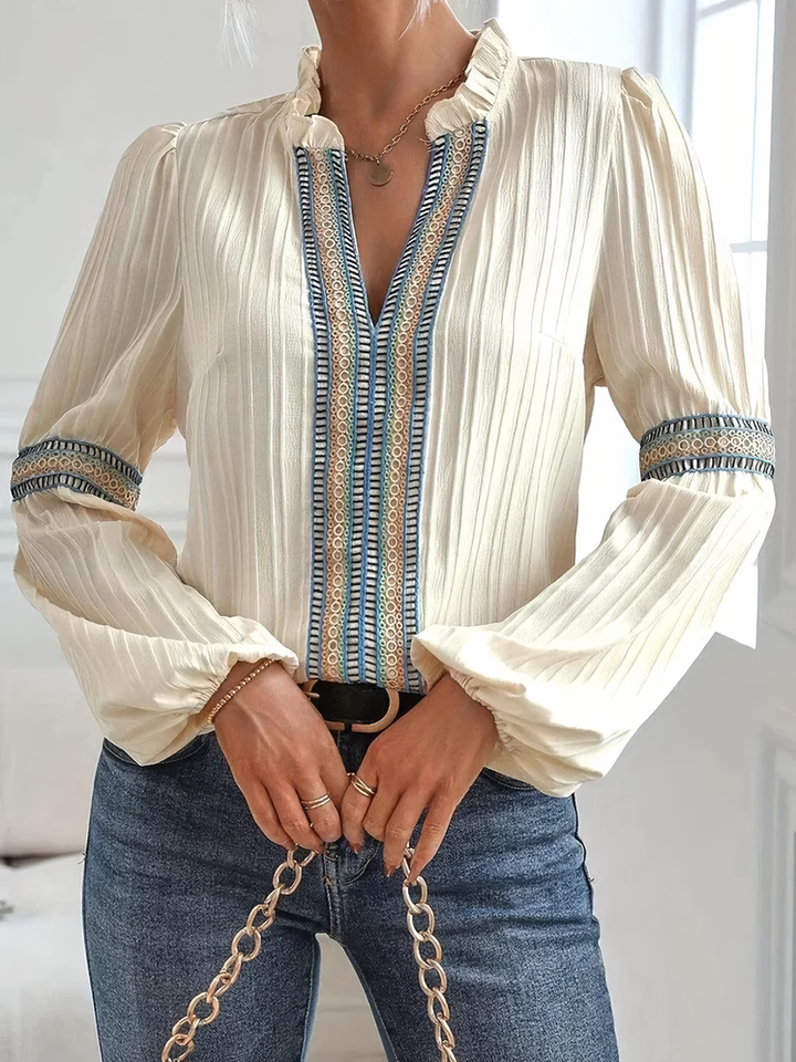 AMARA | Elegant Lace Blouse