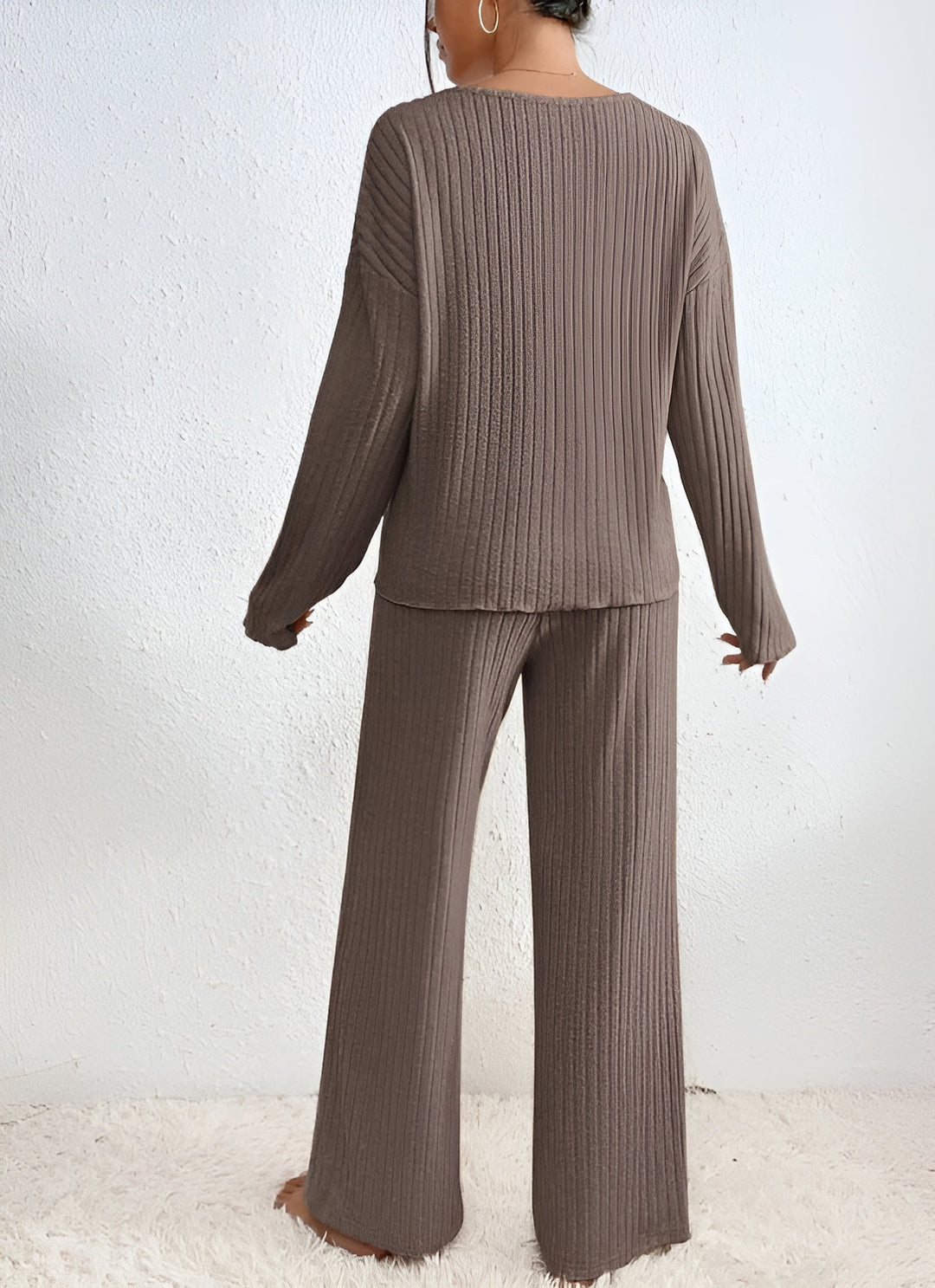ISLA | Striped V-Neck Knit Set